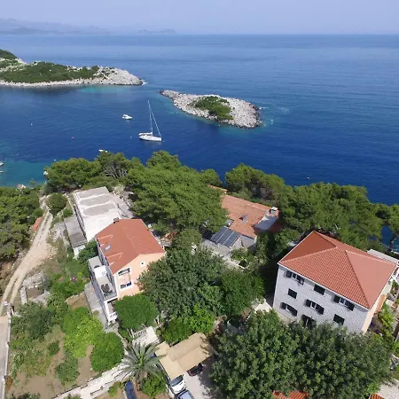 Stermasi Apartments Saplunara Exterior photo
